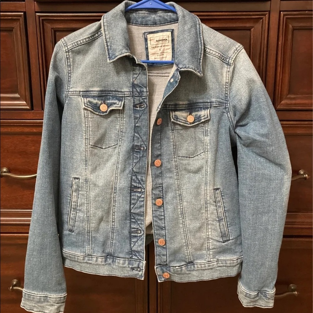 Like New Women’s Small Sonoma Jean Jacket